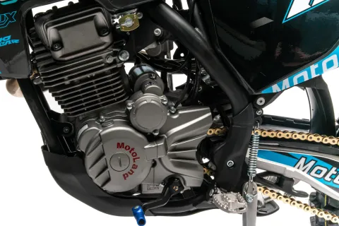 Кросс MotoLand XT 250 ST 4V