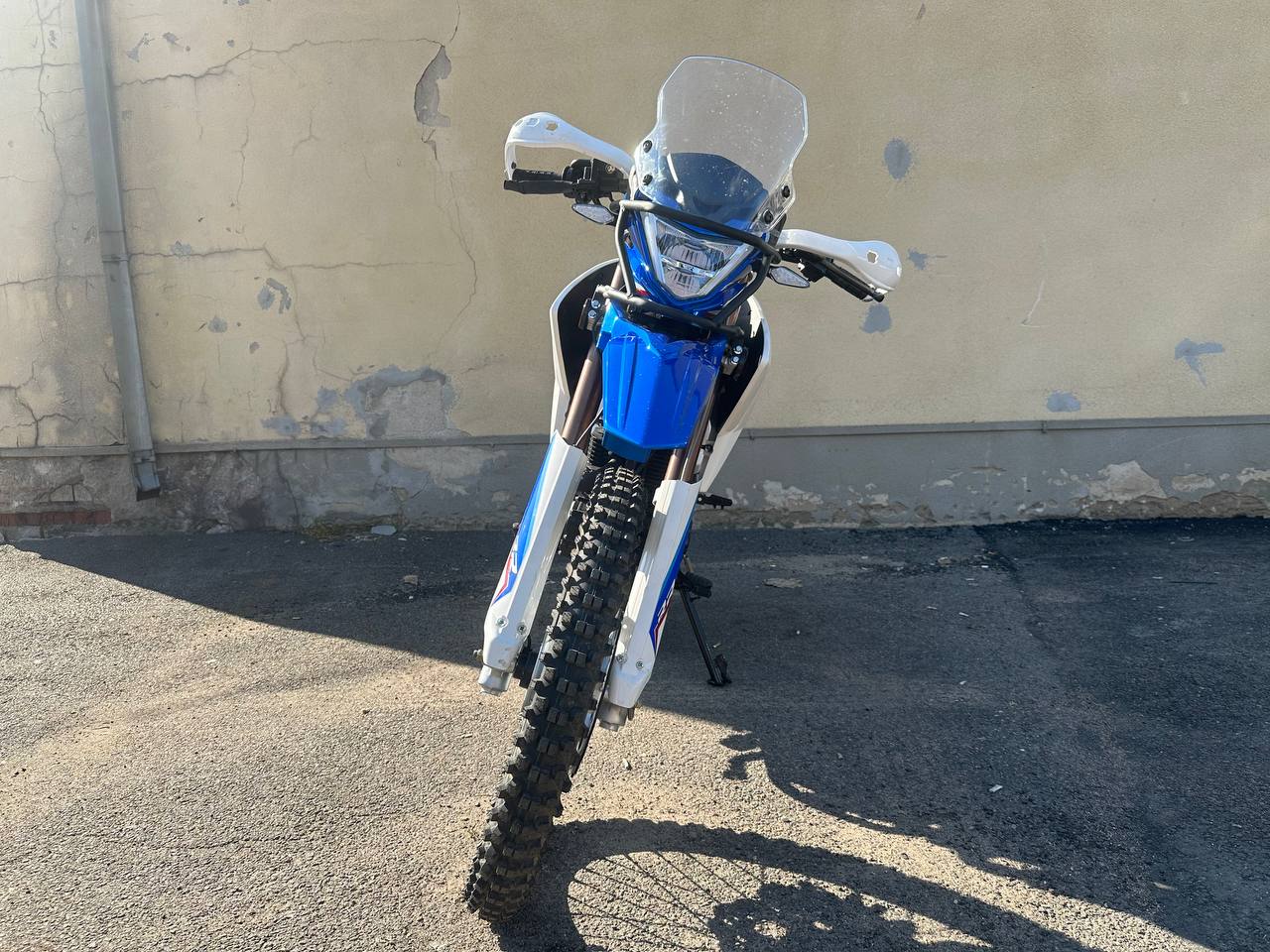 Motoland XR250 Enduro — кокпит, приборка и управление