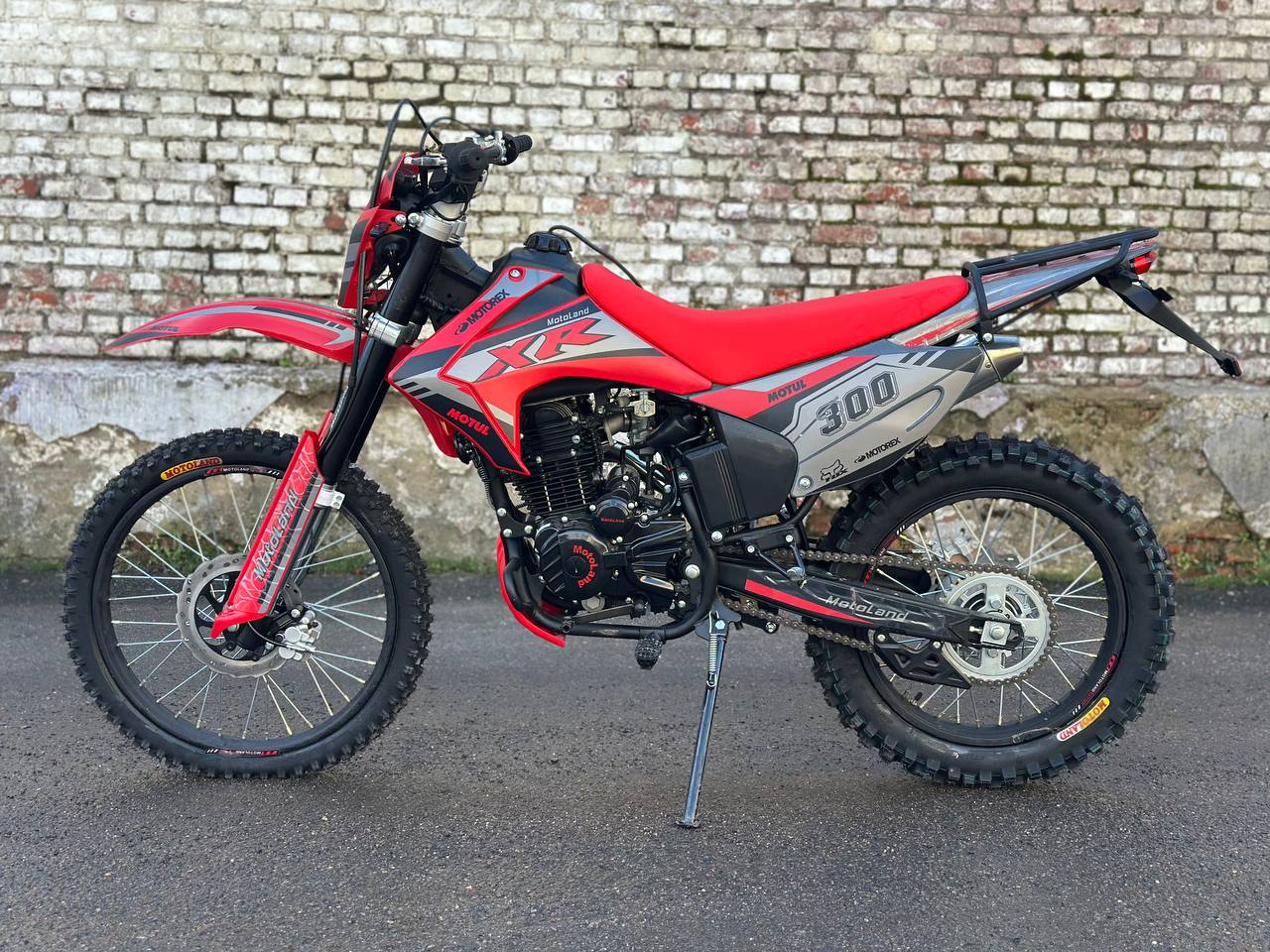 MotoLand XR300 LITE левый ракурс