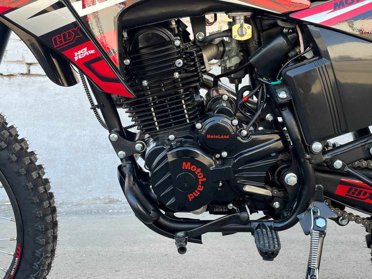 Обзор мотоцикла MotoLand XR300 LITE