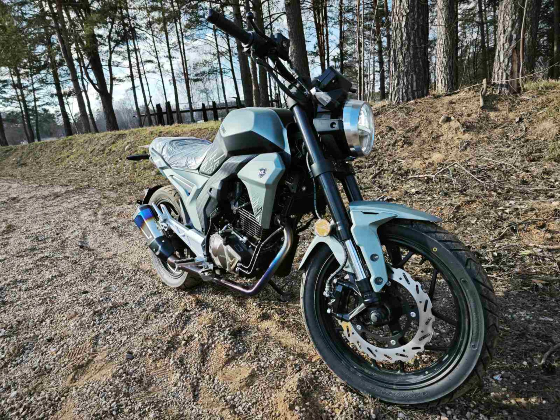 MotoLand CBR 300: городской дорожный мотоцикл