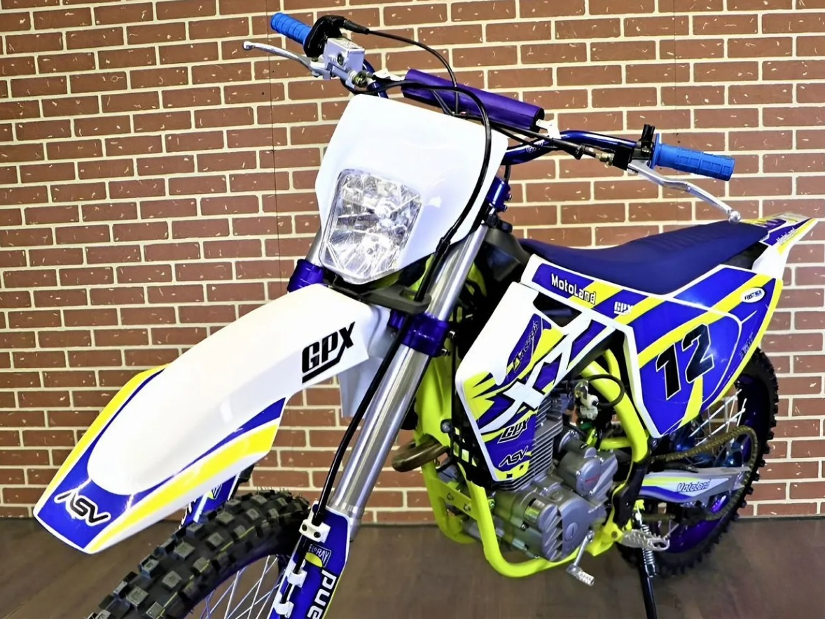 Обзор мотоцикла MotoLand XT250 ST FA